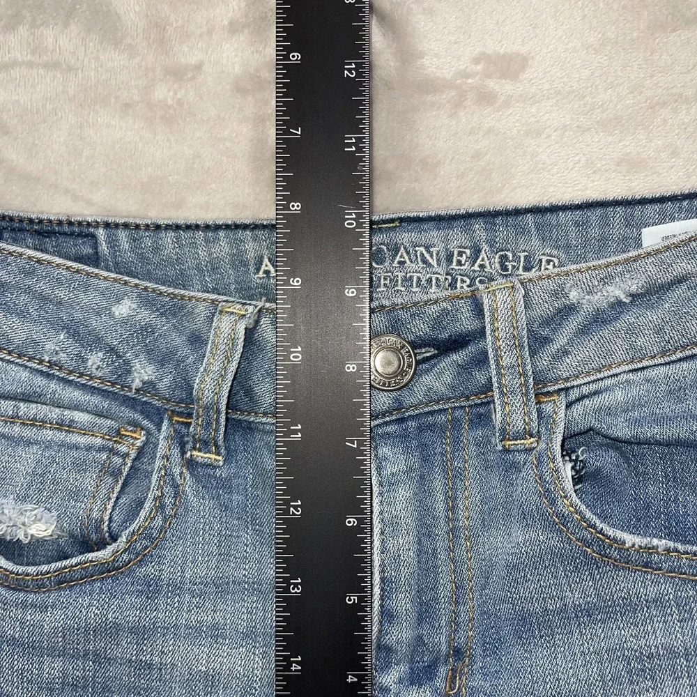American Eagle Outfitters zip owned pockets